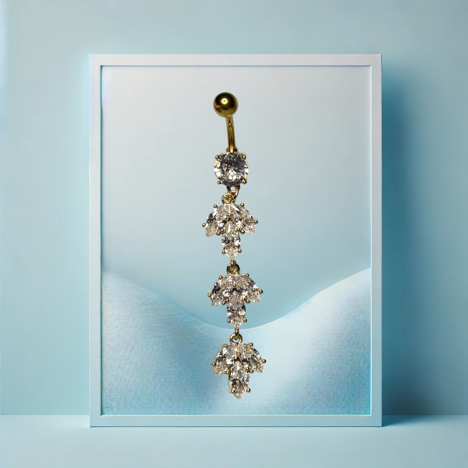 Doll Energy Bauchpiercing
