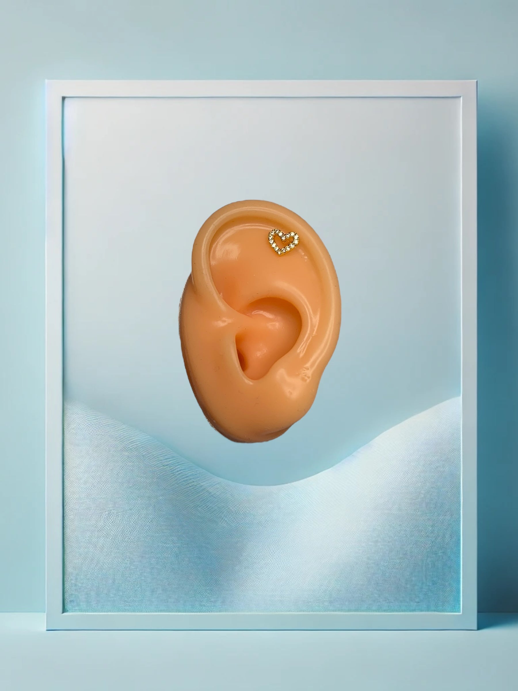 Tiny Heart Helix/Conch - IcyBelly