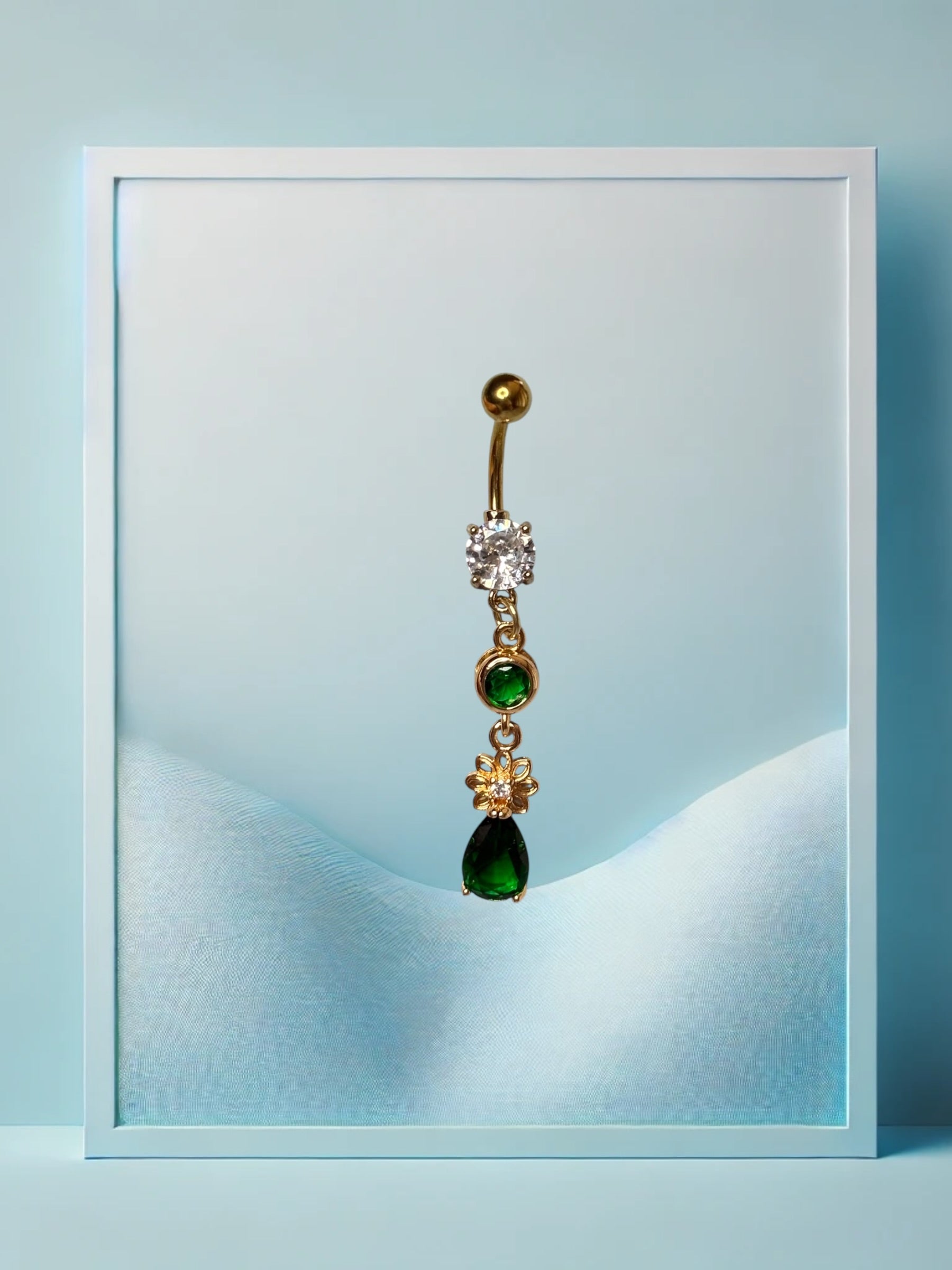 Smaragd Green Bauchpiercing