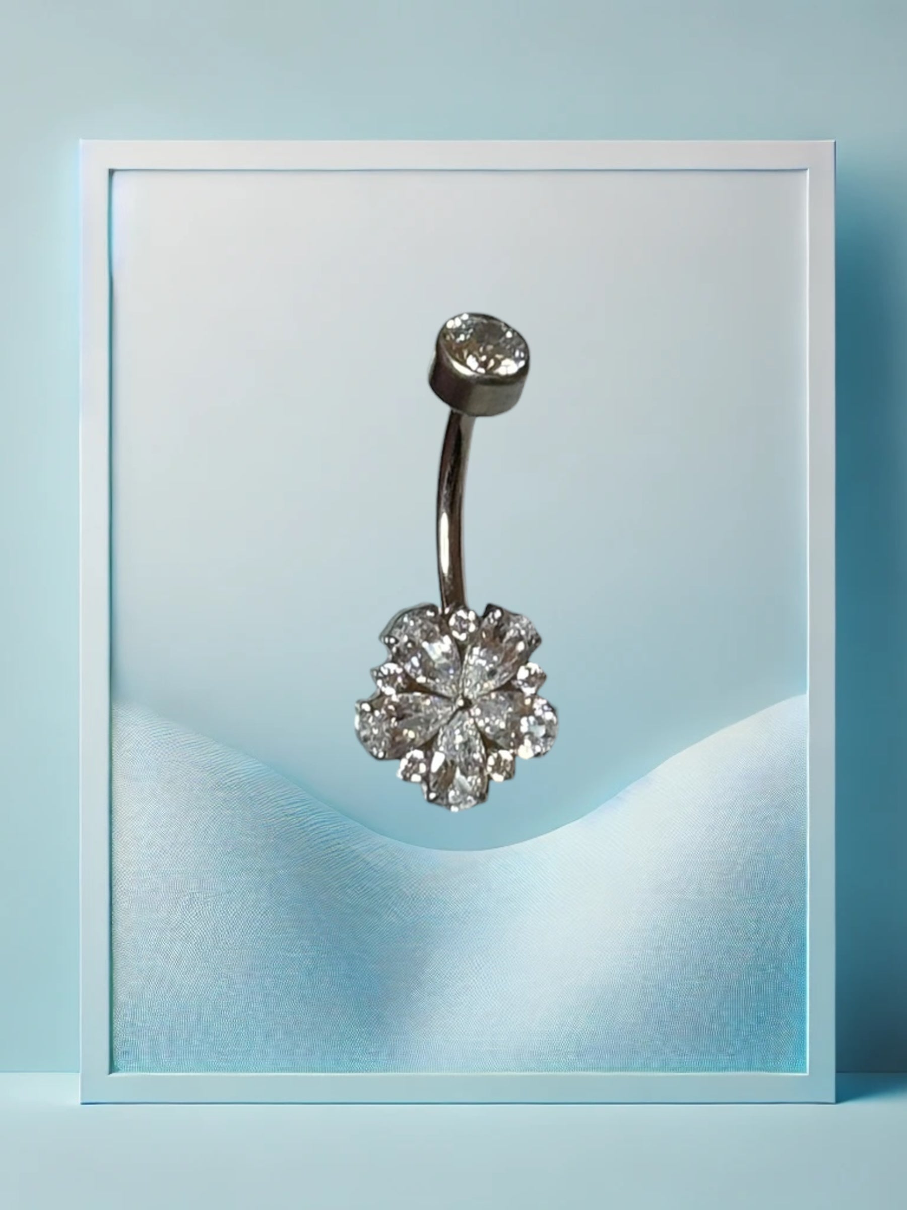 Amélie Bauchpiercing Titan