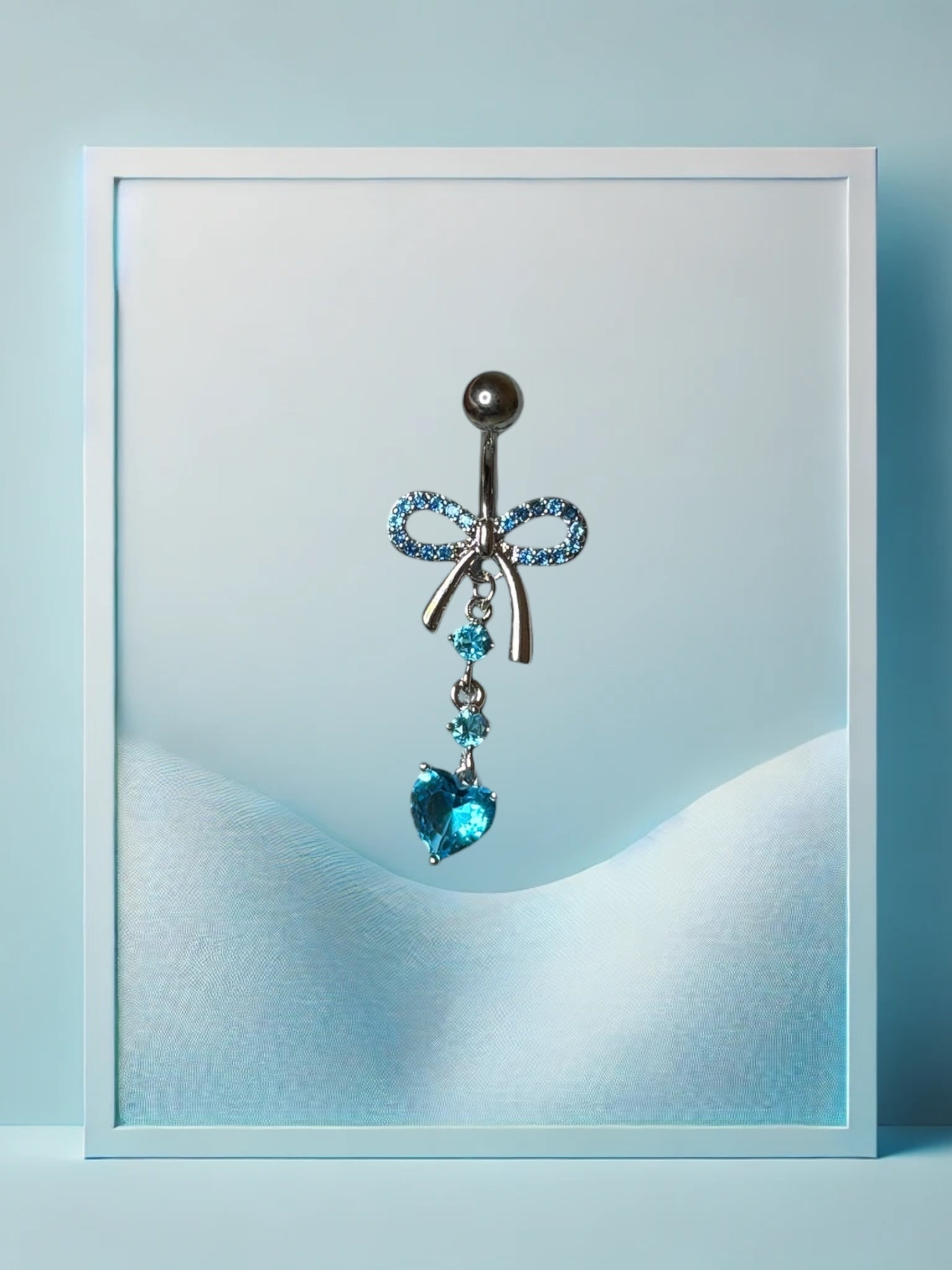 Coquette Bauchpiercing Titan
