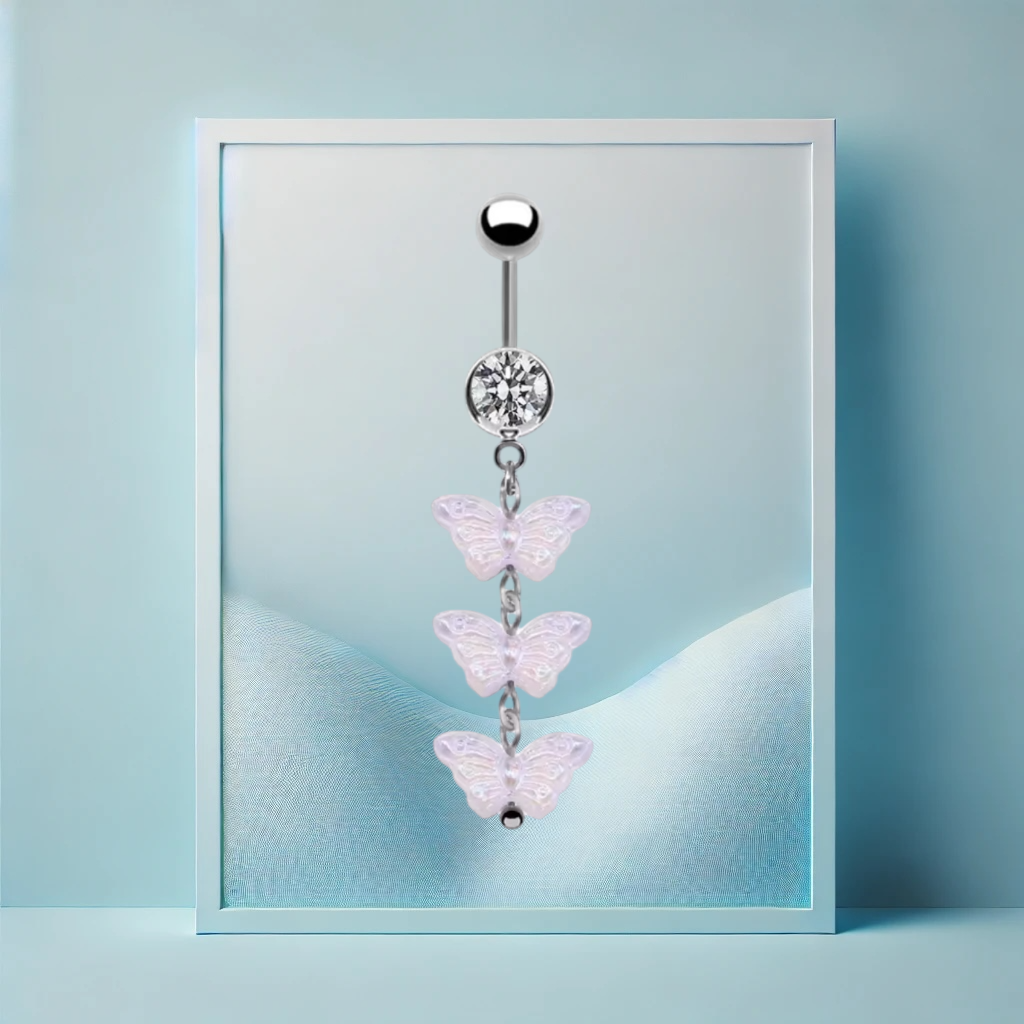 Il piercing all'ombelico di Barbie Vibes