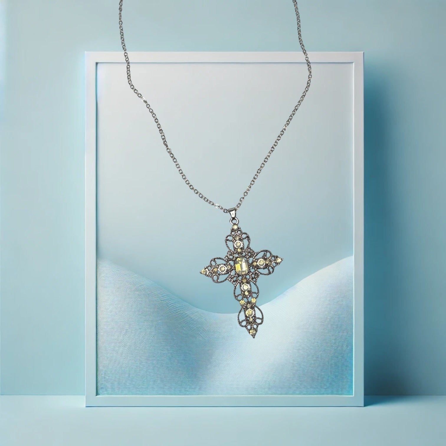Icy Cross Kette