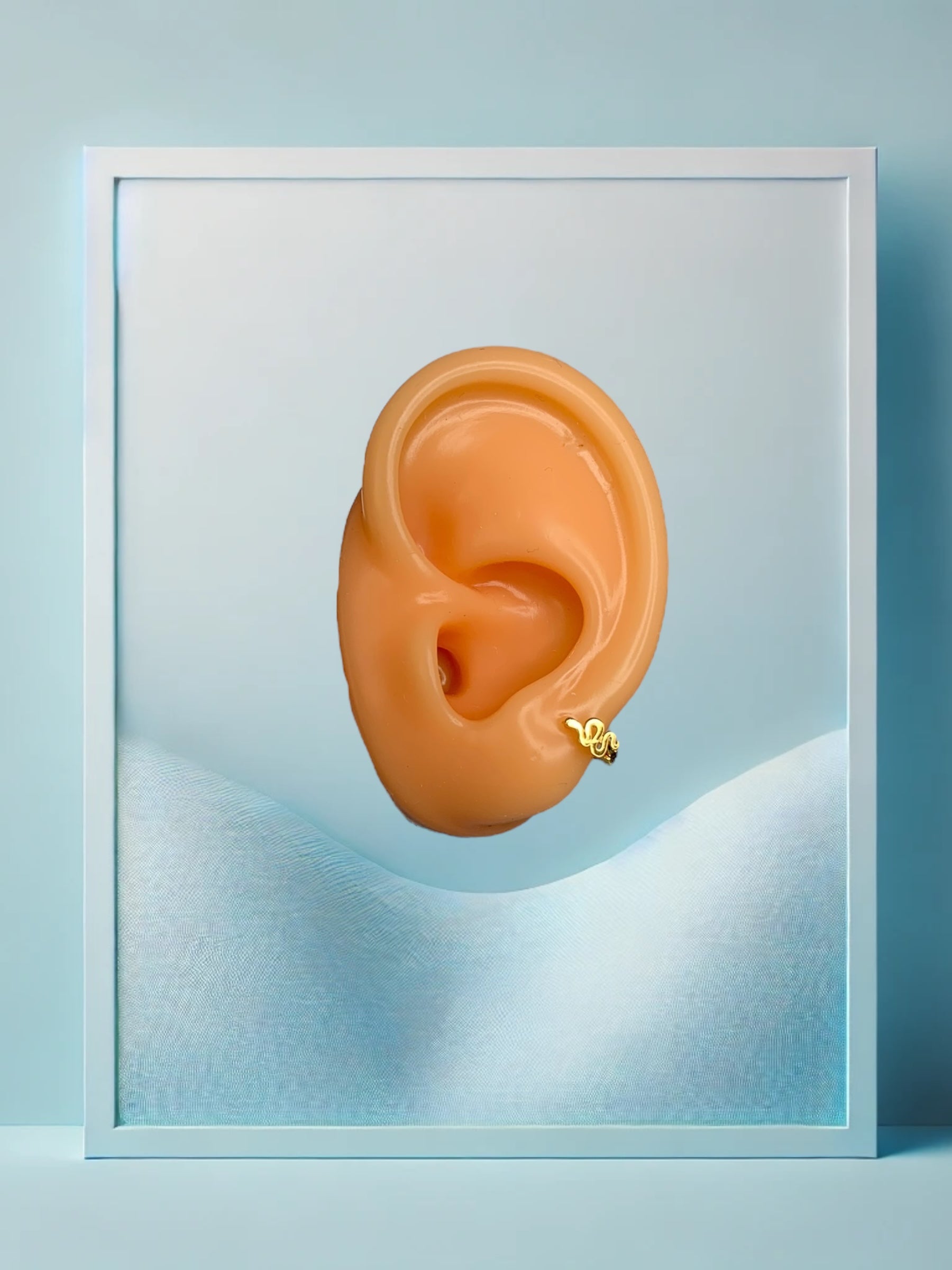 Little Golden Snake Tragus/Rook/Helix - IcyBelly